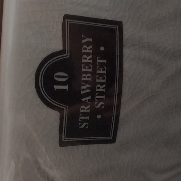 10 Strawberry Street Gray Textured Leaf Pattern Stoneware Teapot. - Picture 6 of 11